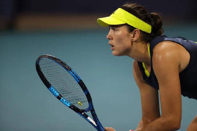 蜂鸟竞技- 穆古鲁扎在切尔西比赛中反败为胜，战术调整引发热议！再创辉煌时刻