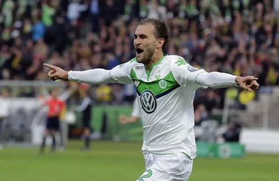 蜂鸟电竞- 杜震宇被官宣开除 