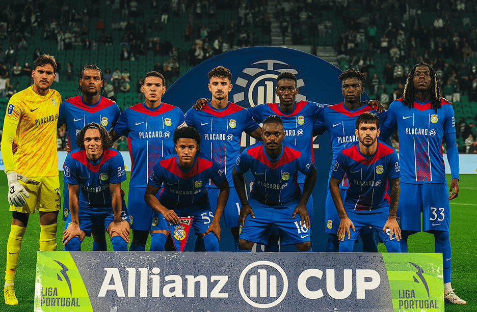 包含转折点洛杉矶快船单刀错失，葡超冲刺阶段攻防权衡，气氛紧张，阵容厚度经受考验的词条